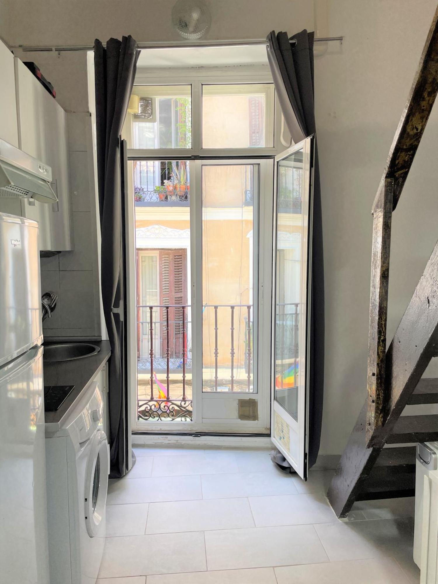 Appartement Acogedor Con Balcon En El Barrio De Chueca, Gran Via Con Aire Acondicionado Y Calefaccion *