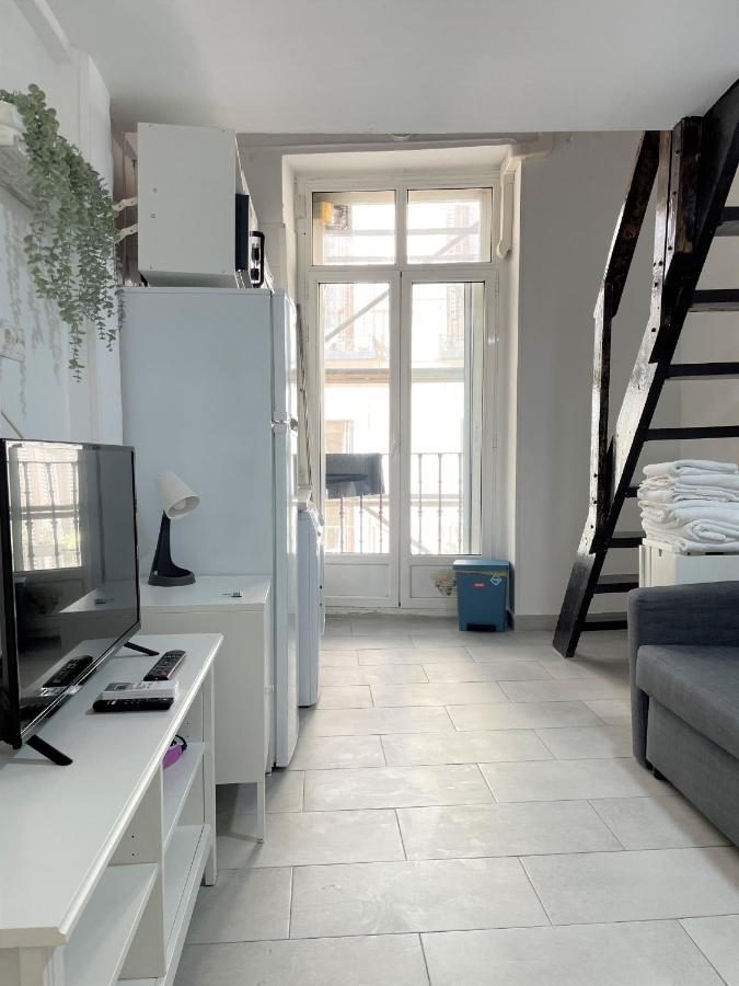 Acogedor Con Balcon En El Barrio De Chueca, Gran Via Con Aire Acondicionado Y Calefaccion Appartement